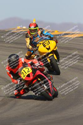 media/Oct-08-2023-CVMA (Sun) [[dbfe88ae3c]]/Race 3 Amateur Supersport Middleweight/